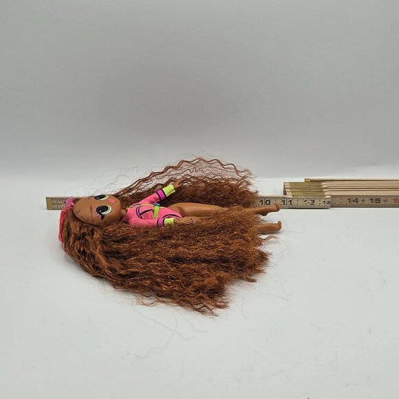 L.O.L. Surprise! O.M.G. Swim Fashion Doll Coral Waves 2019 With Long Curly Hair - Picture 4 of 7